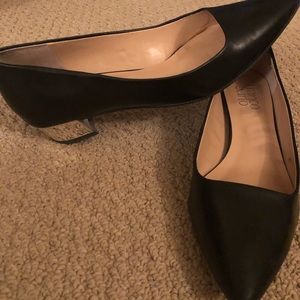 Franco Sarto black 1 inch pumps w silver heel sz 8